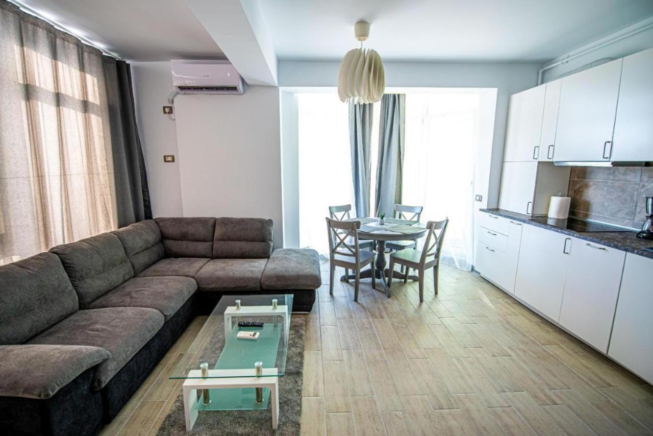 Apartament Katrina - Alezzi Beach - Sea View Năvodari Exteriér fotografie